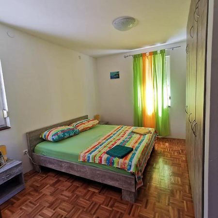 Apartament Omišalj Екстериор снимка