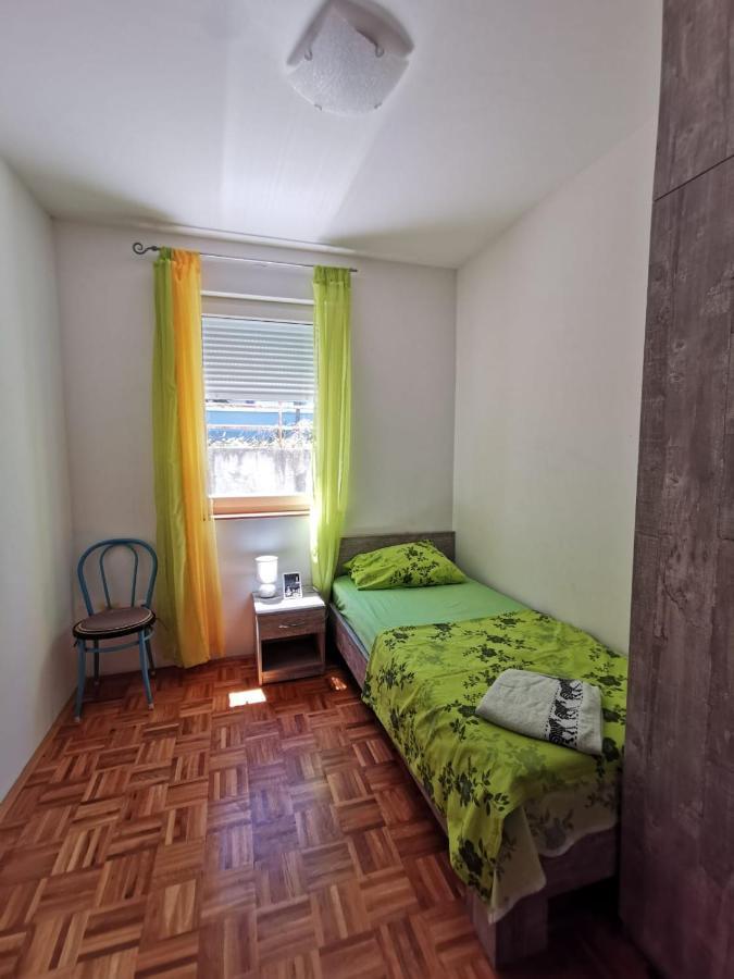 Apartament Omišalj Екстериор снимка